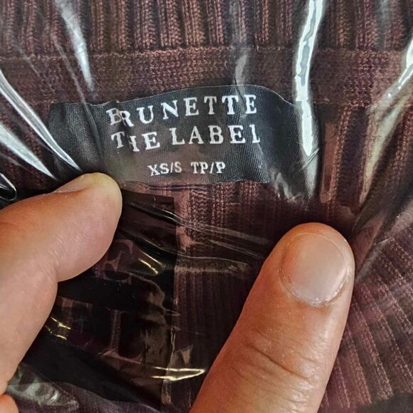 Brunette The Label,Women's The Ribbed Crew Neck Sweater-French Press. Size: XS/S - Picture 6 of 11